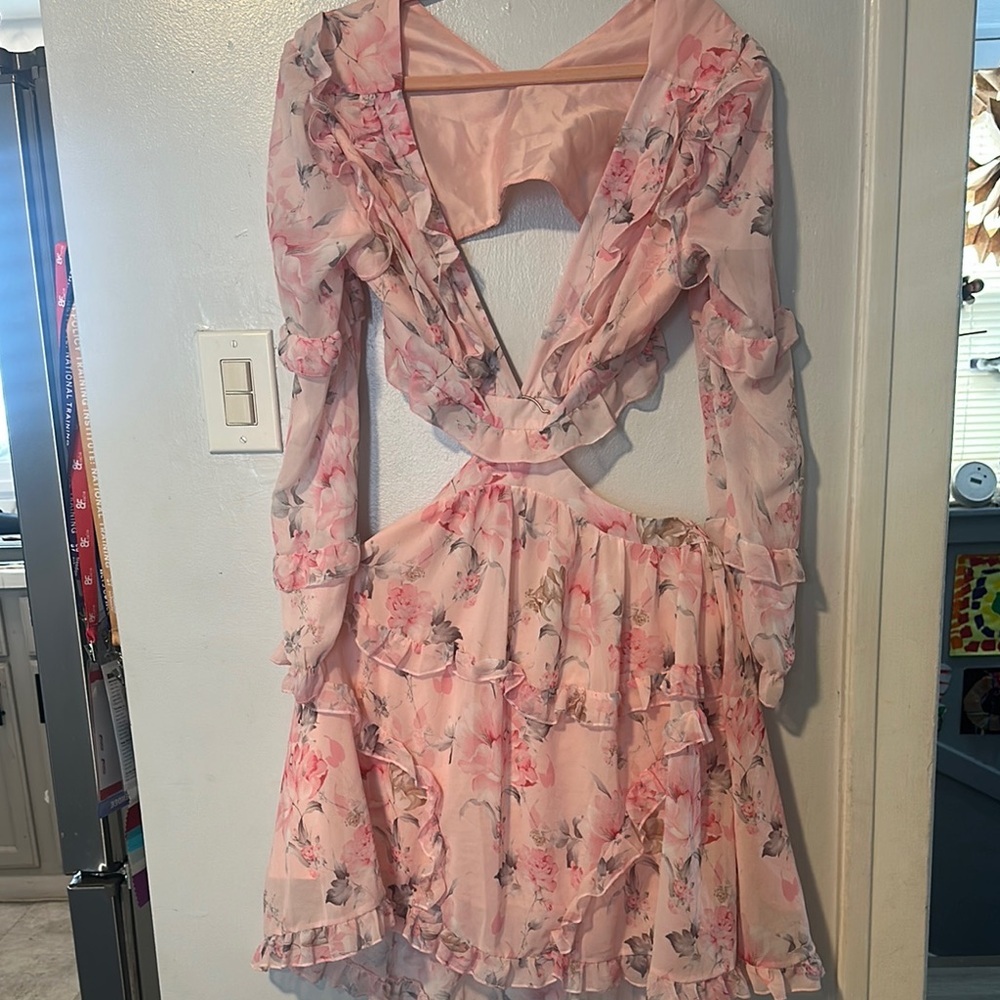 Elegant Pink Floral Dress with Ruffles